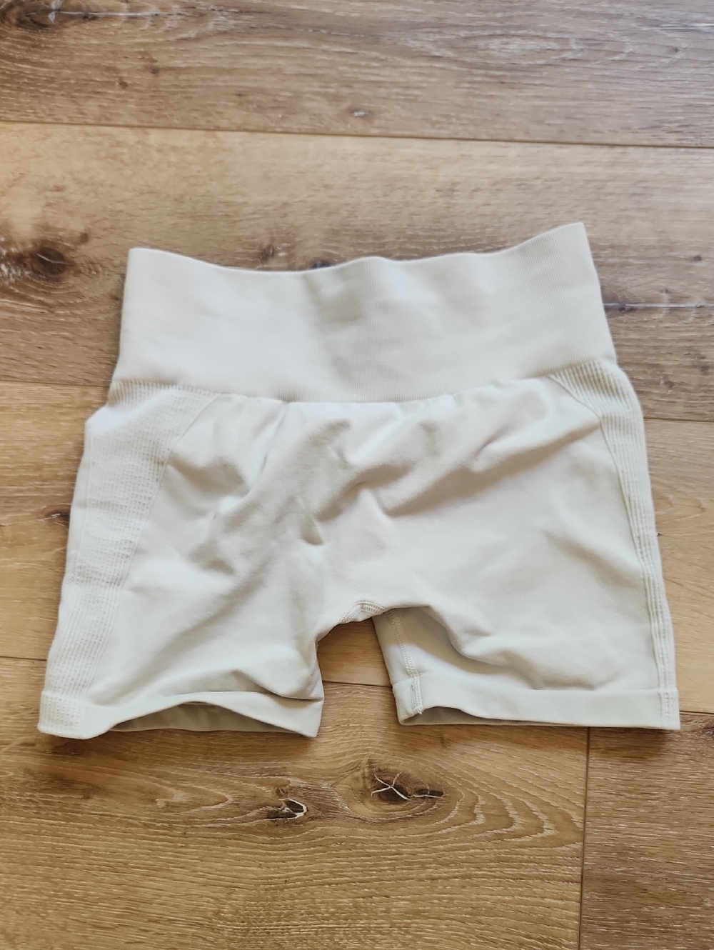 DIOSAFIT  Gray Athletic Shorts M